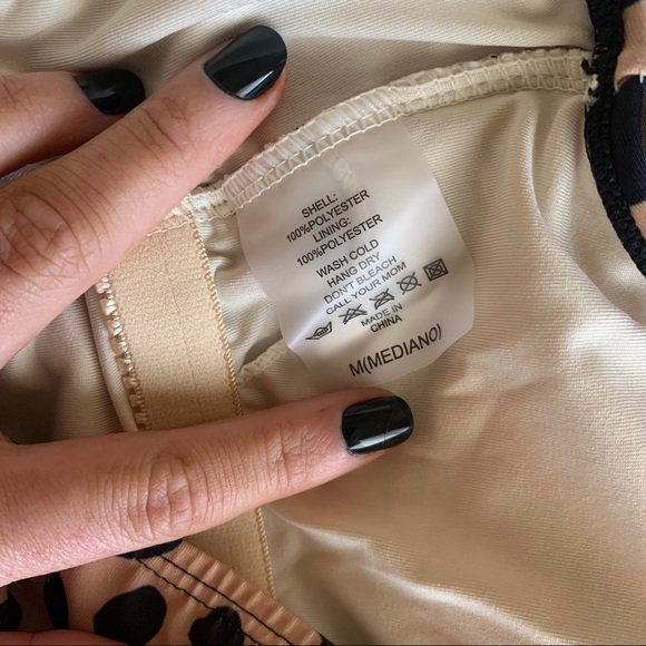 SOLD Leopard lady swimmer shop Zoco - Picture 9 of 9